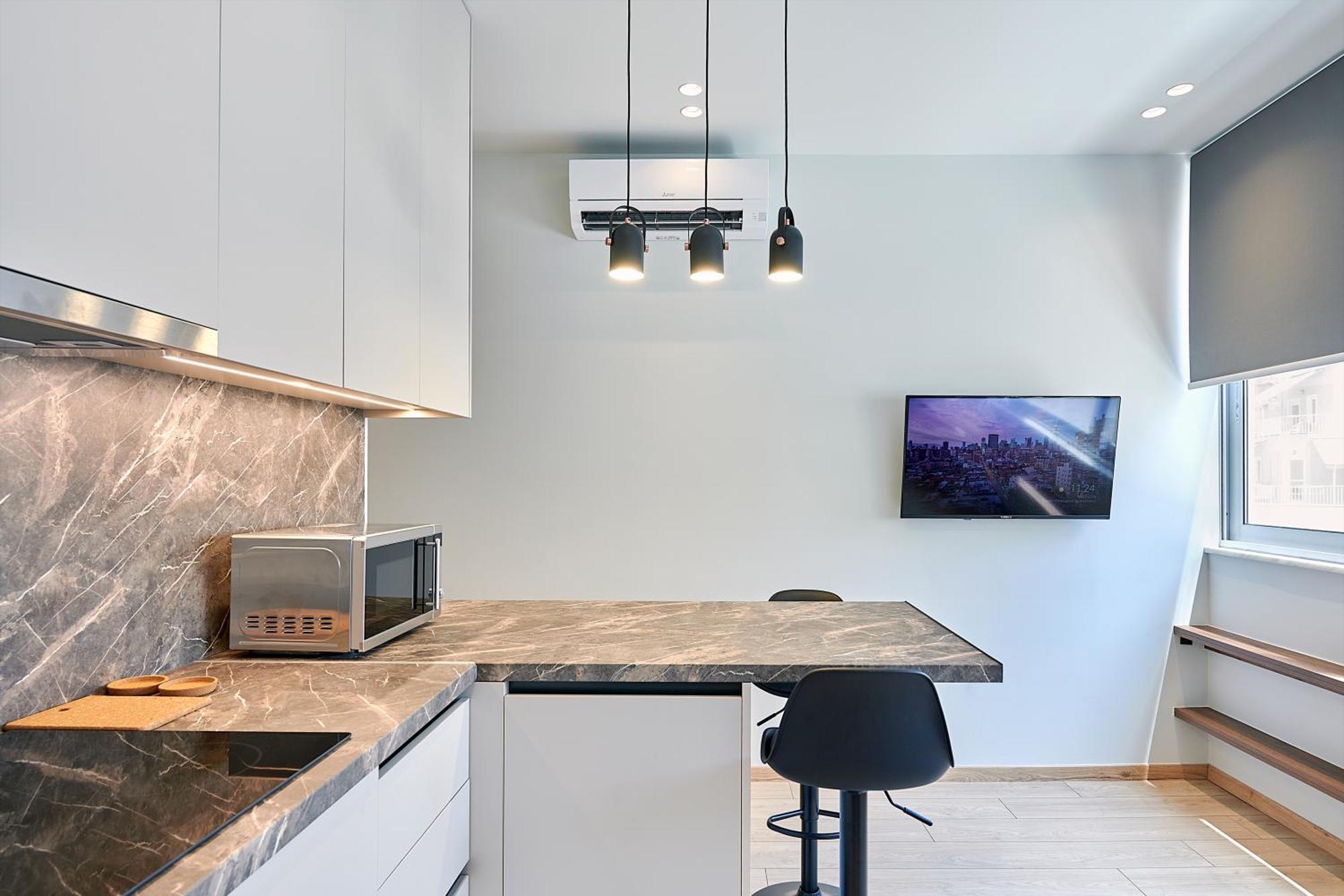 City-Center Apartment In Vibrant Monastiraki, เอเธนส์ ภายนอก รูปภาพ