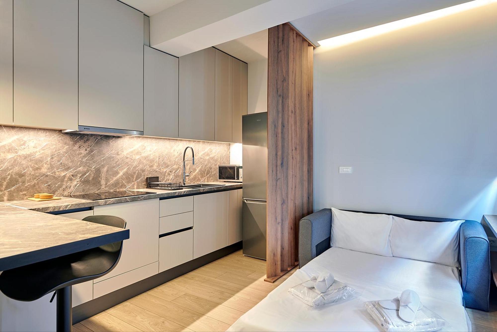 City-Center Apartment In Vibrant Monastiraki, เอเธนส์ ภายนอก รูปภาพ