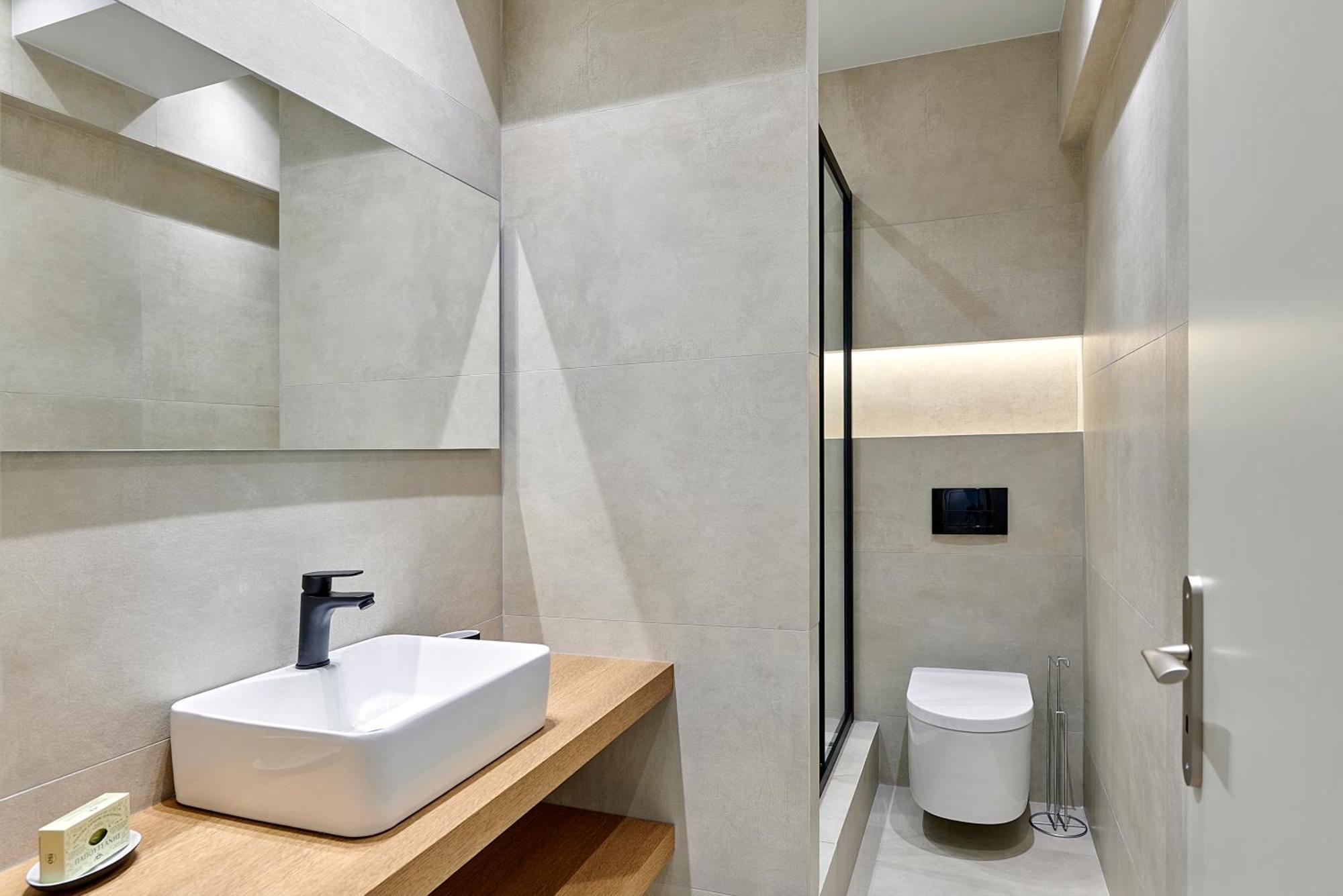 City-Center Apartment In Vibrant Monastiraki, เอเธนส์ ภายนอก รูปภาพ
