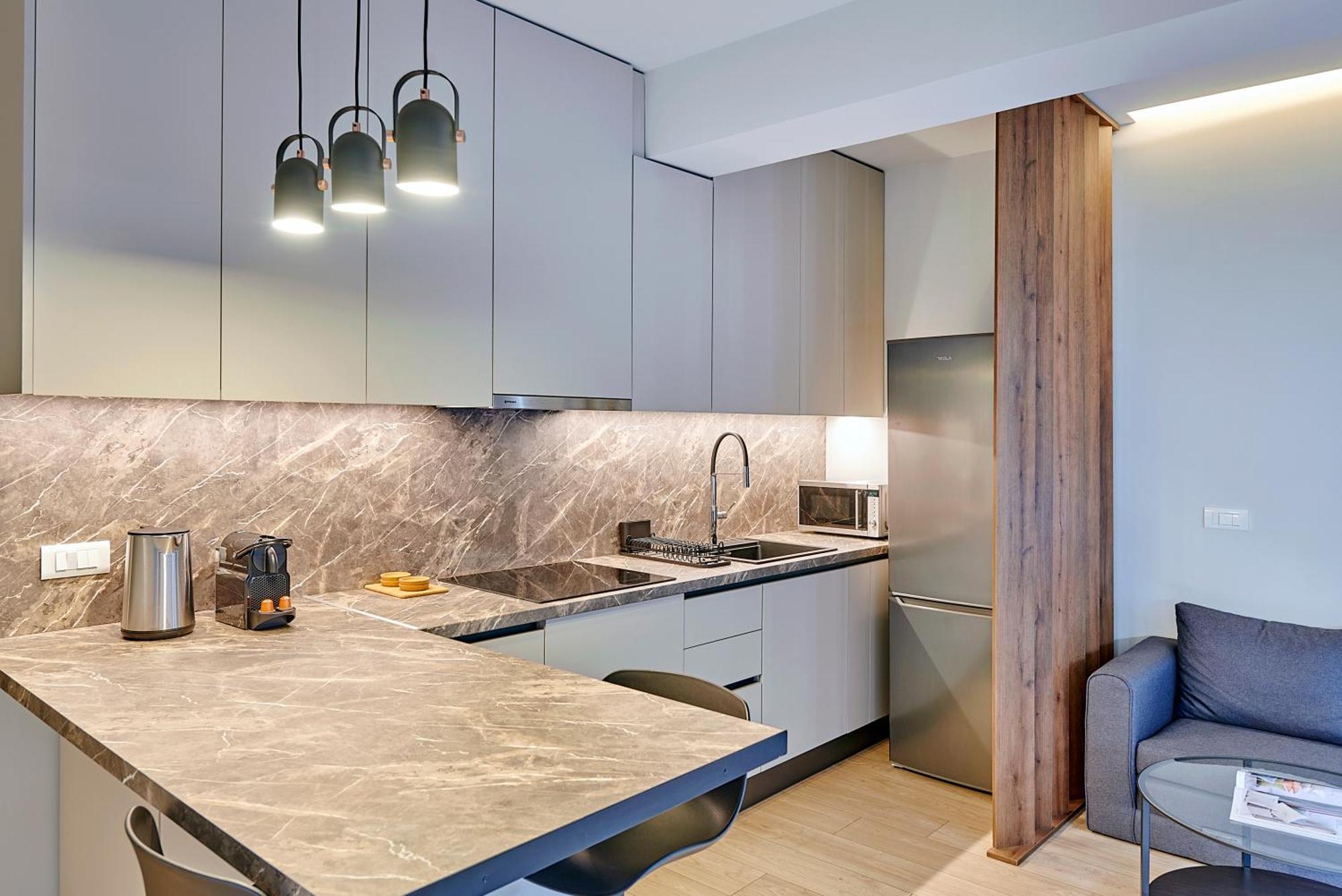 City-Center Apartment In Vibrant Monastiraki, เอเธนส์ ภายนอก รูปภาพ